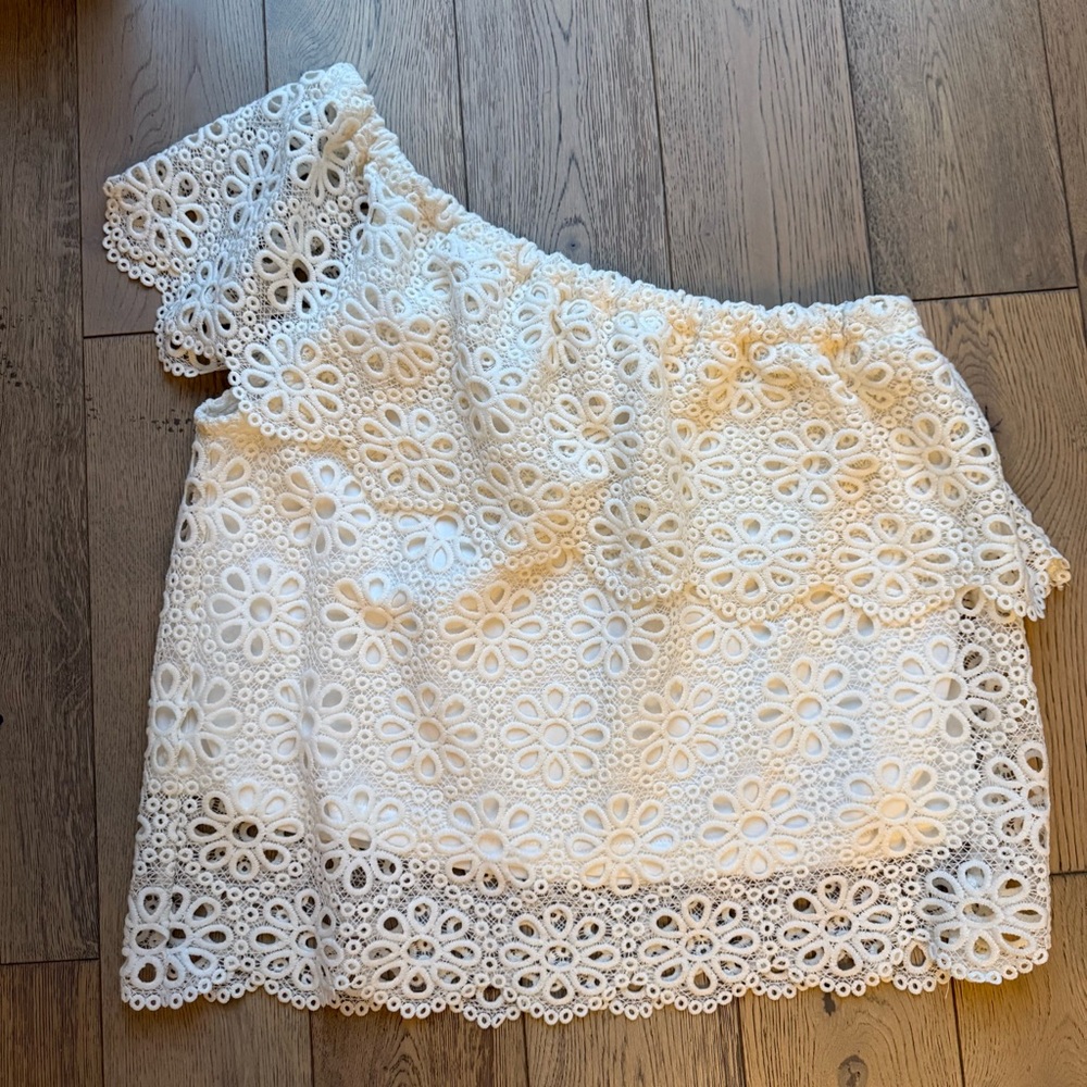 Jack by BB Dakota Lolita White Floral Lace One-Shoulder Blouse